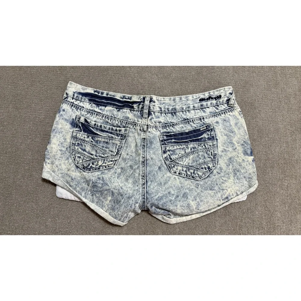 Amethyst Shorts Juniors 13 Blue Acid Wash Denim Cuffed Cutoff Eyelet Hem‎